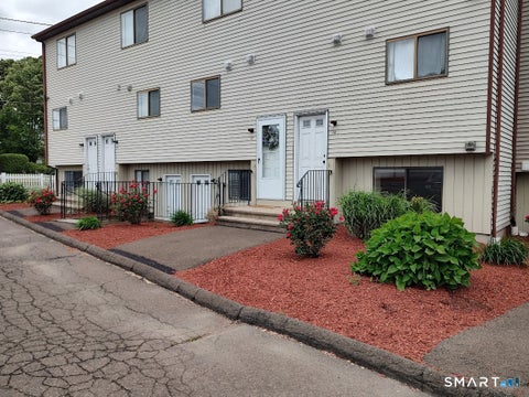 Photo of 790 First Avenue #16, West Haven, CT 06516 (MLS # 24214531)
