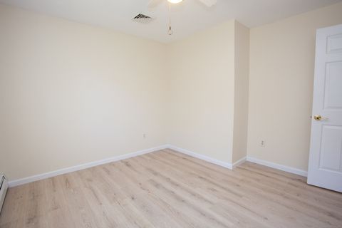 Tiny photo for 463 Tunxis Avenue, Bloomfield, CT 06002 (MLS # 24133813)