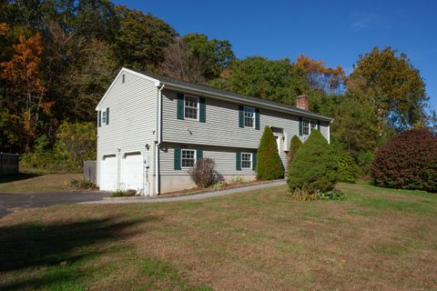Tiny photo for 463 Tunxis Avenue, Bloomfield, CT 06002 (MLS # 24133813)
