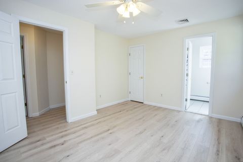 Tiny photo for 463 Tunxis Avenue, Bloomfield, CT 06002 (MLS # 24133813)