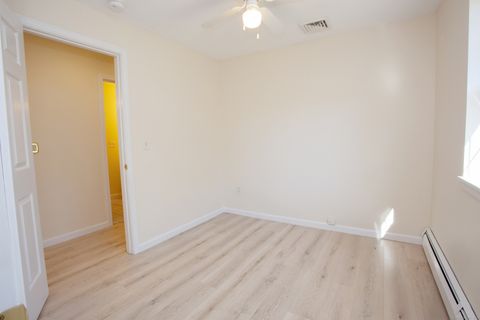 Tiny photo for 463 Tunxis Avenue, Bloomfield, CT 06002 (MLS # 24133813)