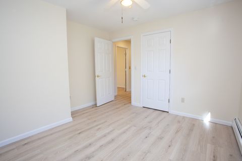 Tiny photo for 463 Tunxis Avenue, Bloomfield, CT 06002 (MLS # 24133813)