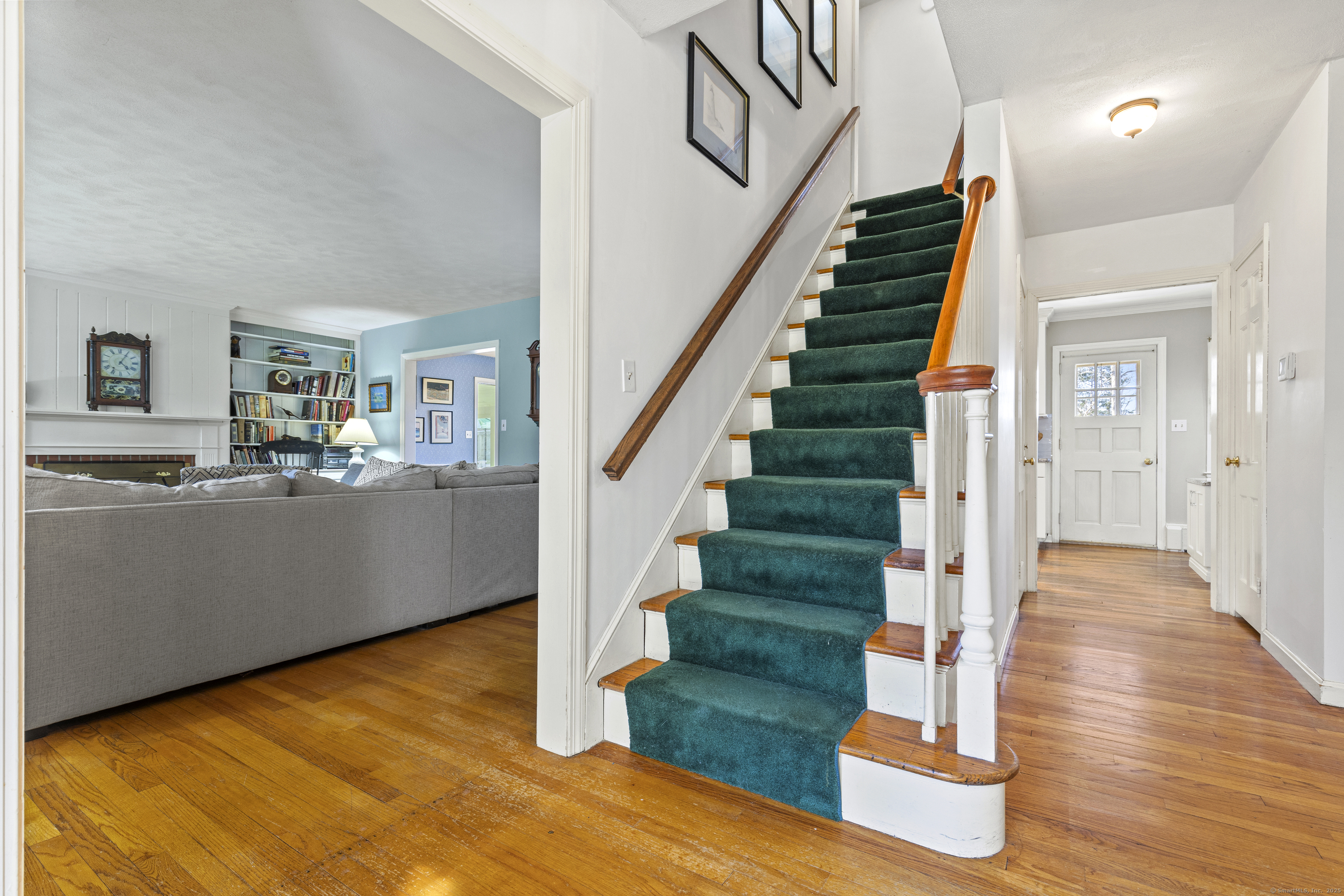 22 Laurel Road, Essex, Connecticut image 4