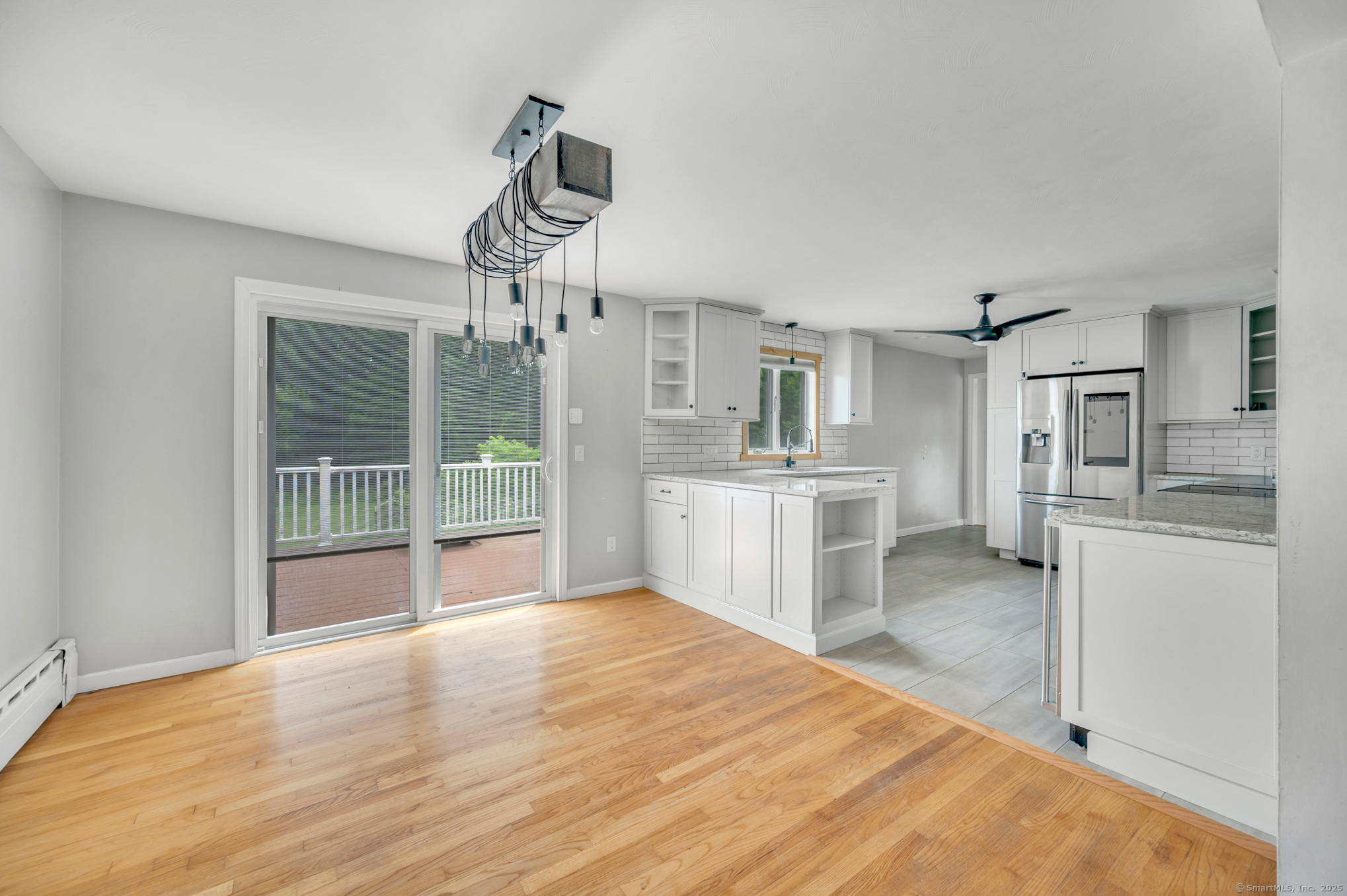 Middletown, Connecticut 06457, United States, 3 Bedrooms Bedrooms, ,2 BathroomsBathrooms,Residential,Coming Soon,165174