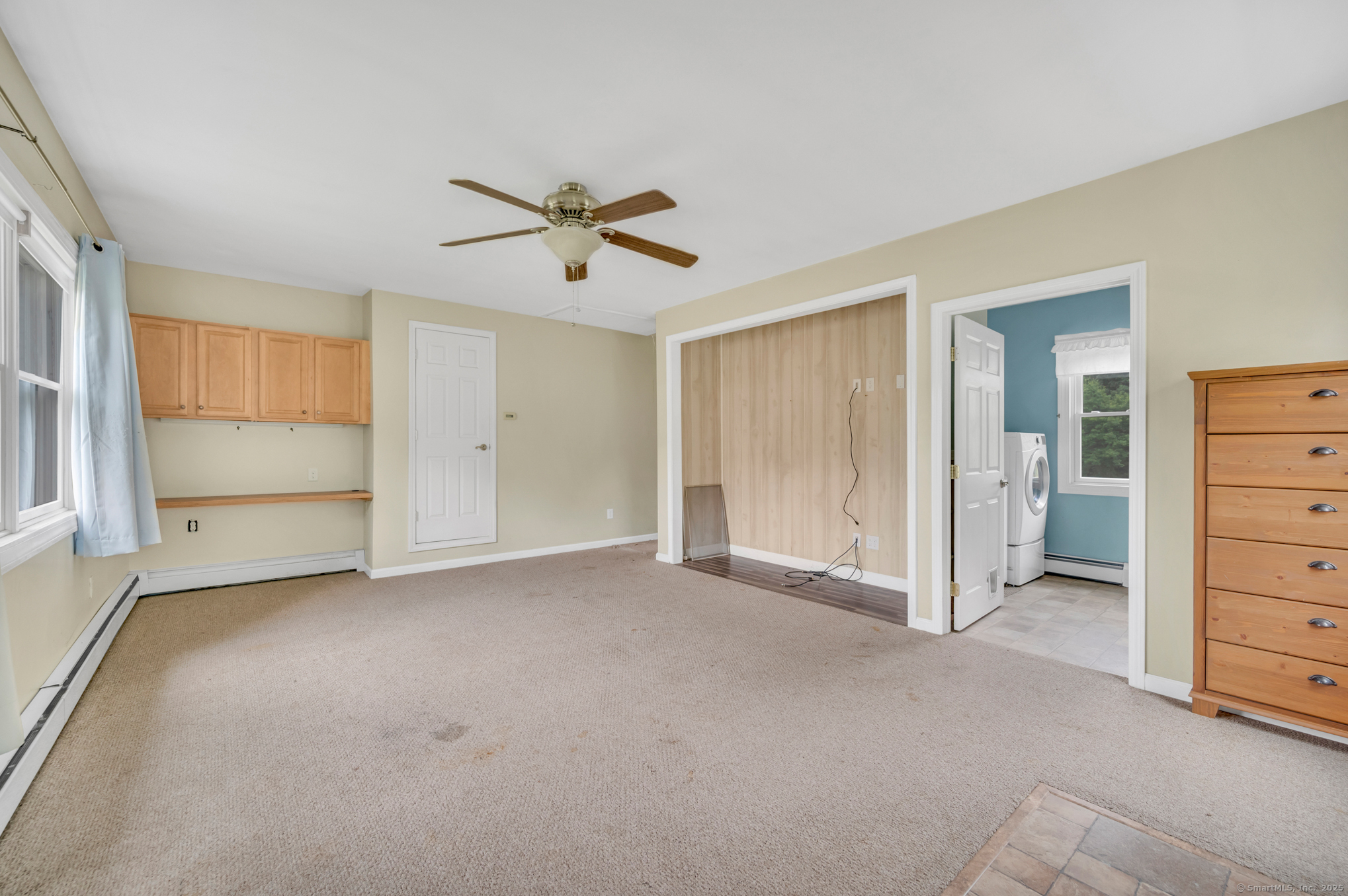 Middletown, Connecticut 06457, United States, 3 Bedrooms Bedrooms, ,2 BathroomsBathrooms,Residential,Coming Soon,165174