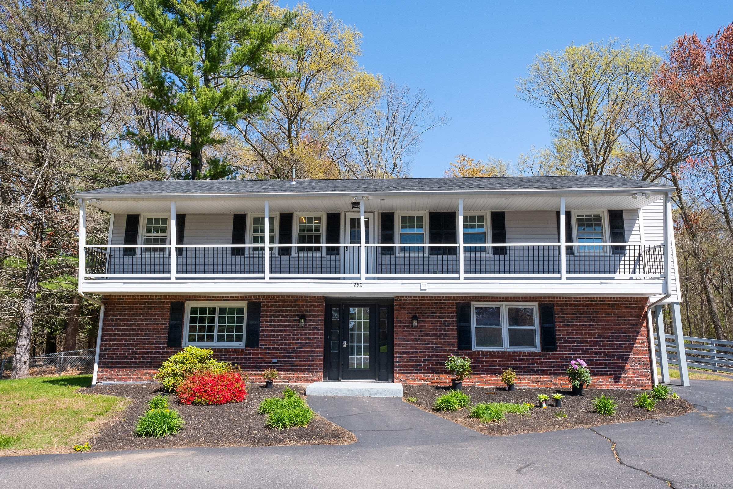 Rental Property at Ellington Road, South Windsor, Connecticut - Bedrooms: 4 
Bathrooms: 3 
Rooms: 8  - $4,600 MO.