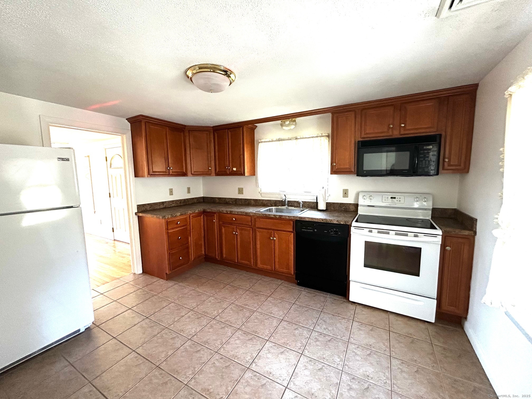 206 Clay Street, Thomaston, Connecticut image 11