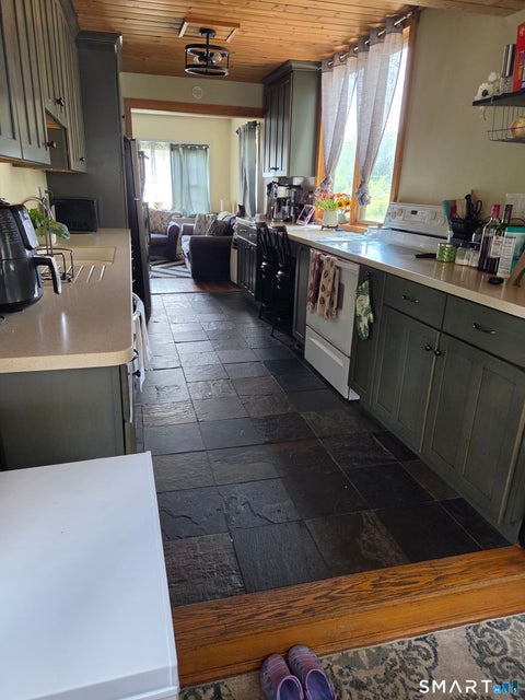 Tiny photo for 40 Suffolk Drive, East Hartford, CT 06118 (MLS # 24199020)