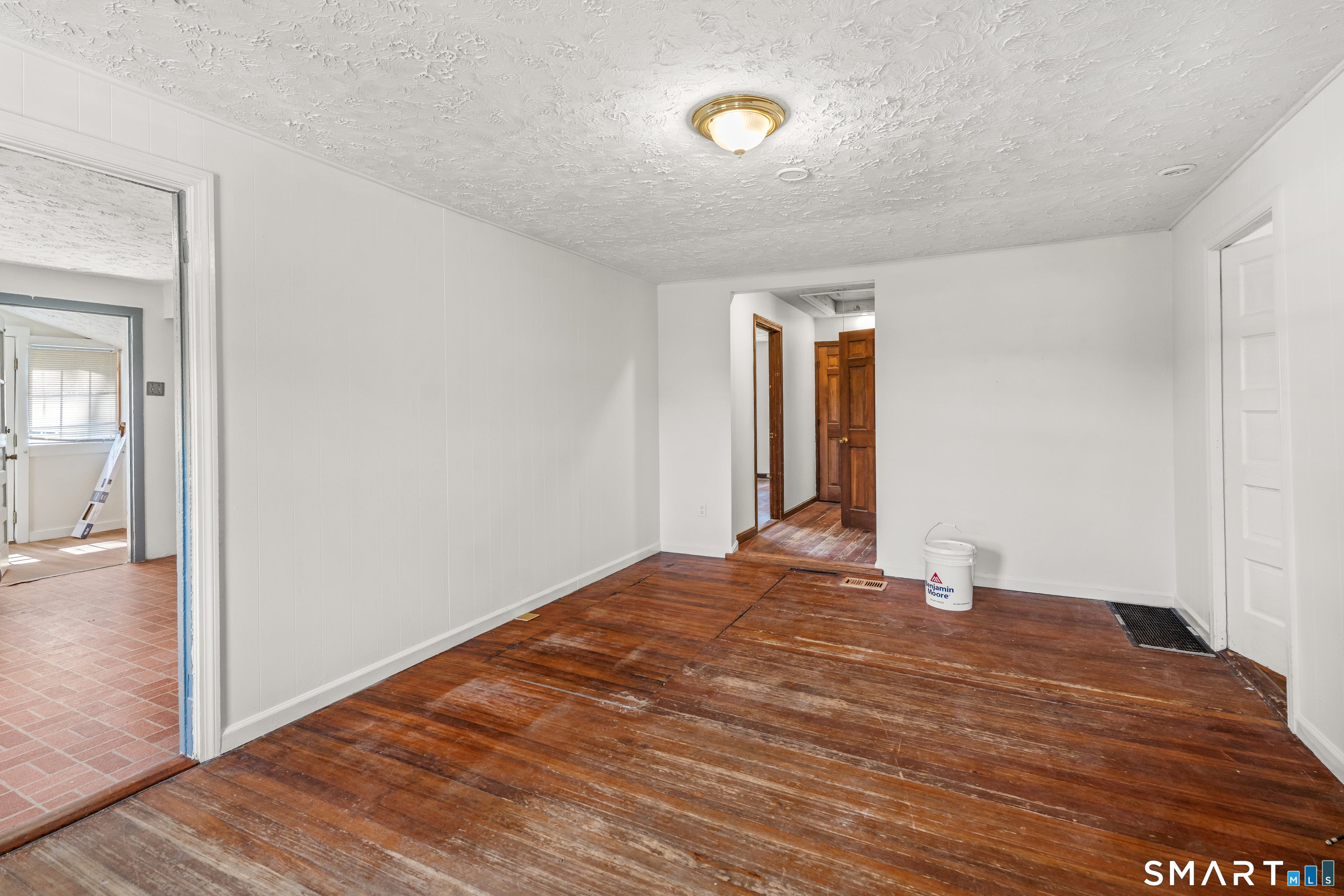 36 Farnham Road