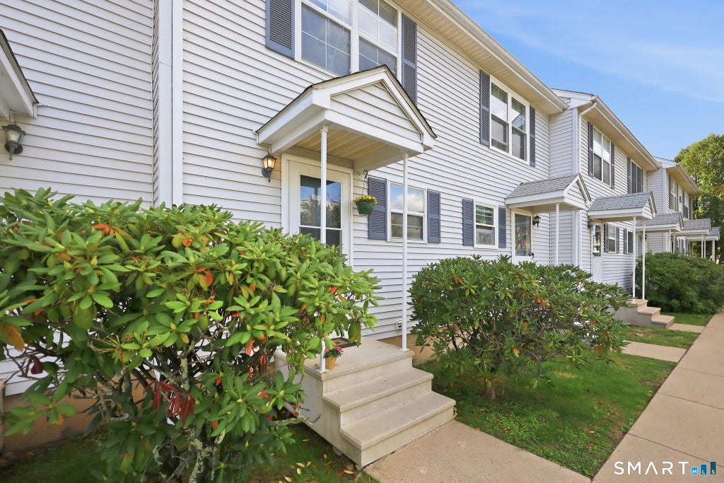 Photo of 30 New Hampshire Drive #11A, New Britain, CT 06052 (MLS # 24205425)