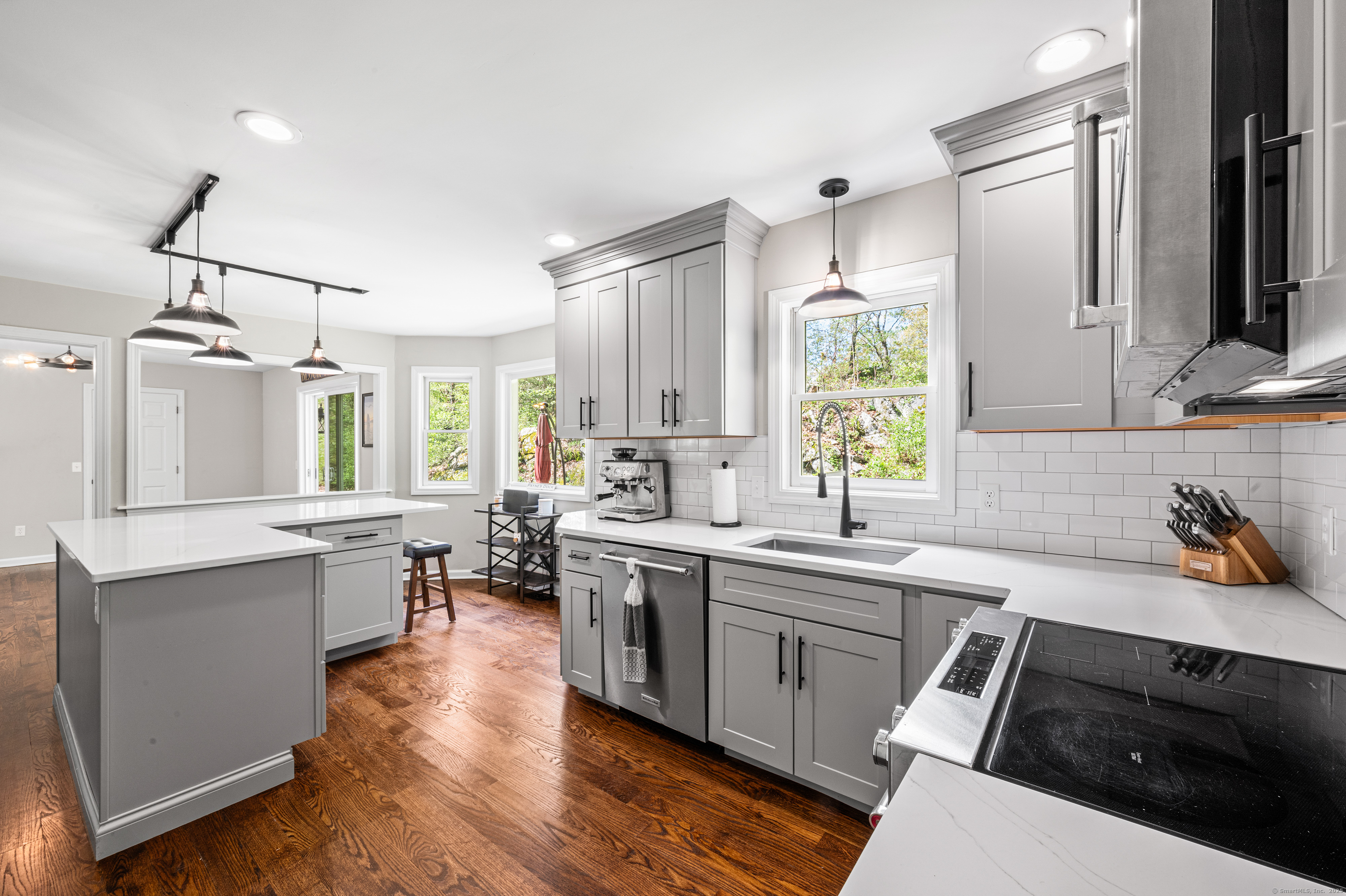 55 Fishing Brook Road, Westbrook, Connecticut image 6