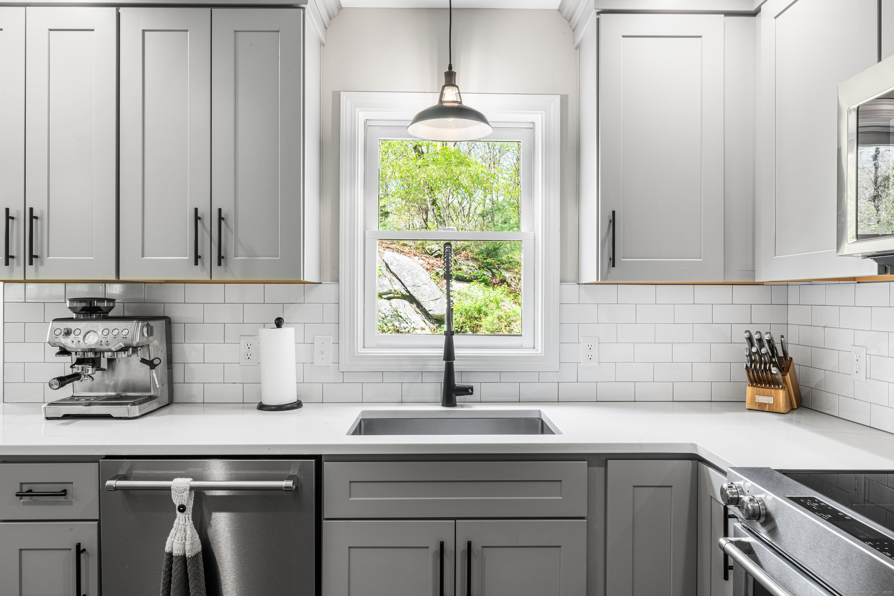 55 Fishing Brook Road, Westbrook, Connecticut image 5