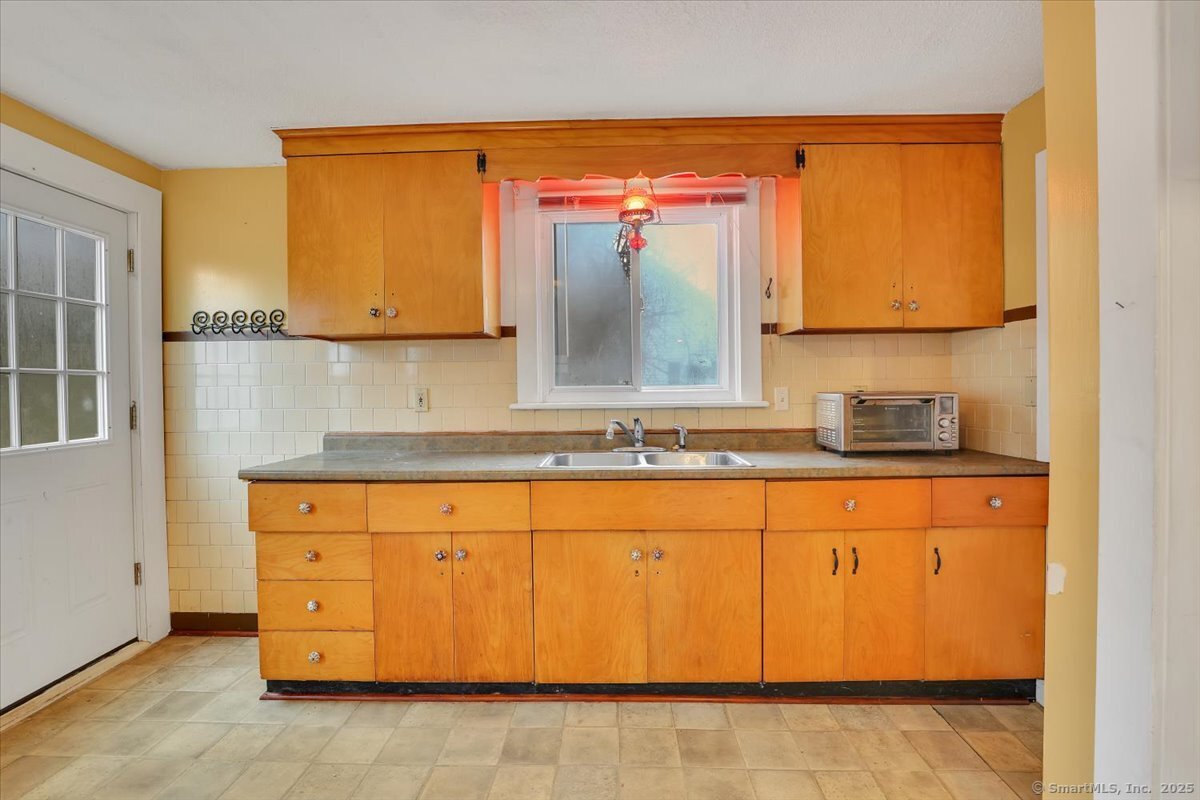 15 High Street, Stafford, Connecticut image 7
