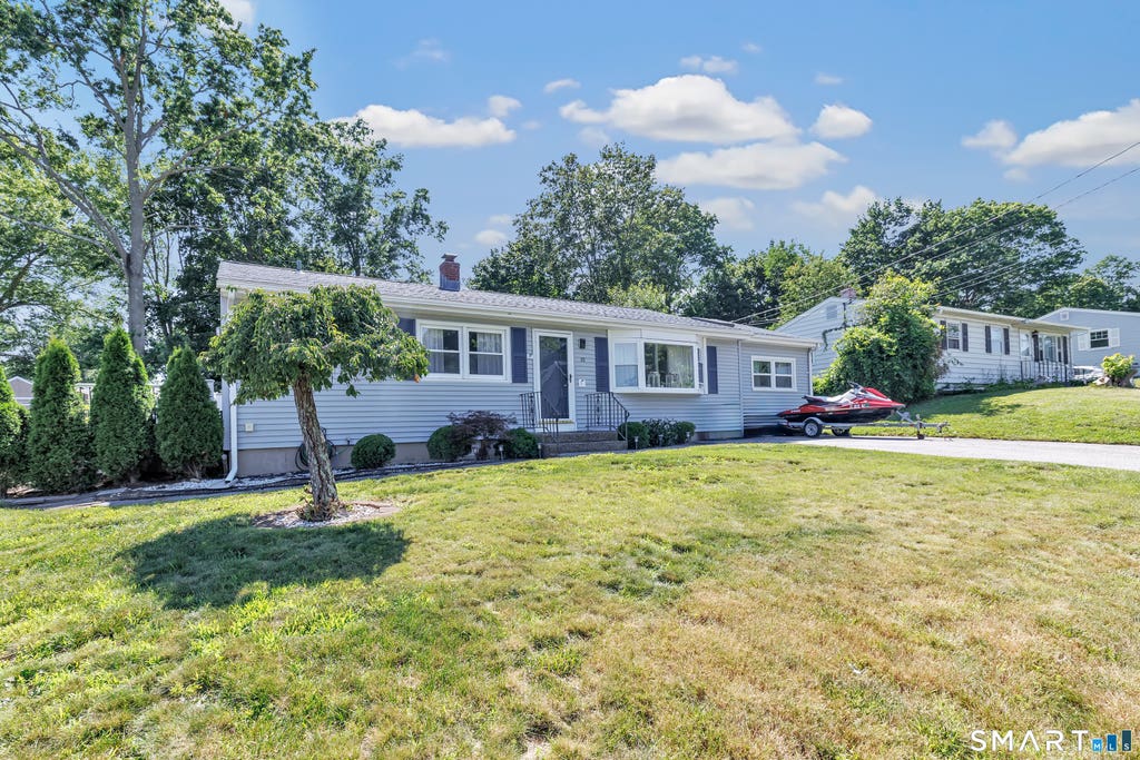 Photo of 10 Nacca Road, West Haven, CT 06516 (MLS # 24193920)