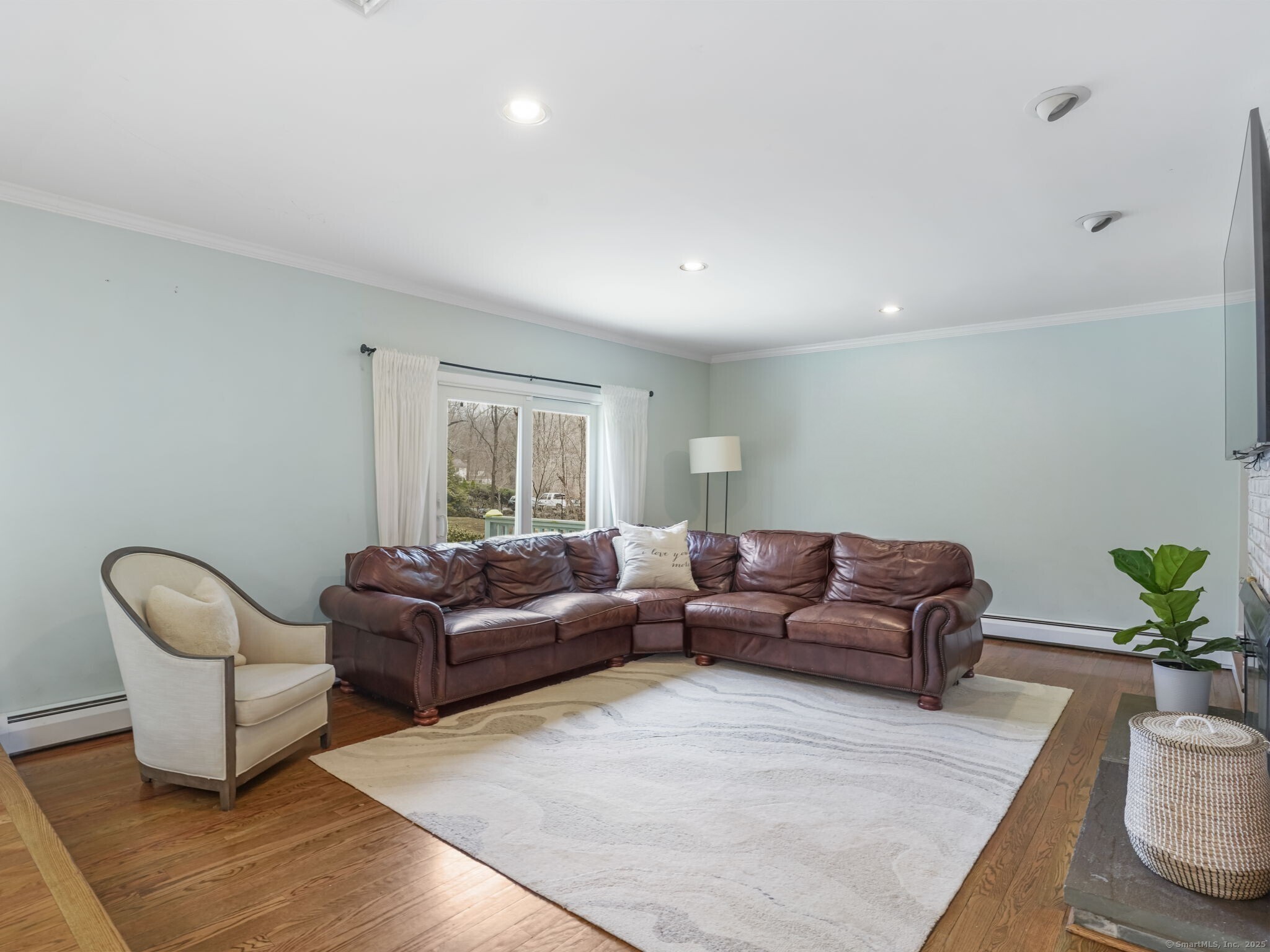 216 Barclay Drive, Stamford, Connecticut image 8