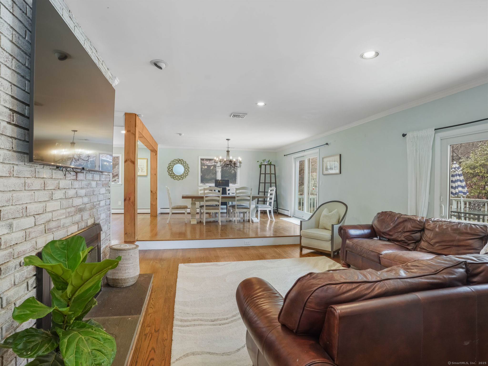 216 Barclay Drive, Stamford, Connecticut image 5