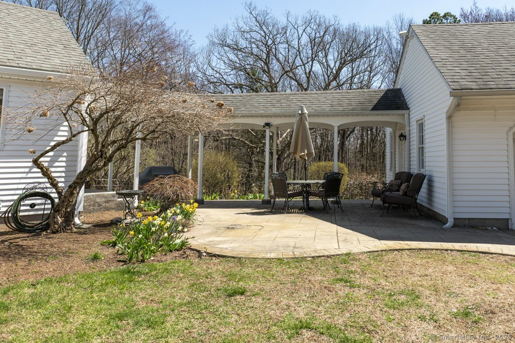 33 Quarry Road, Bolton, Connecticut image 4