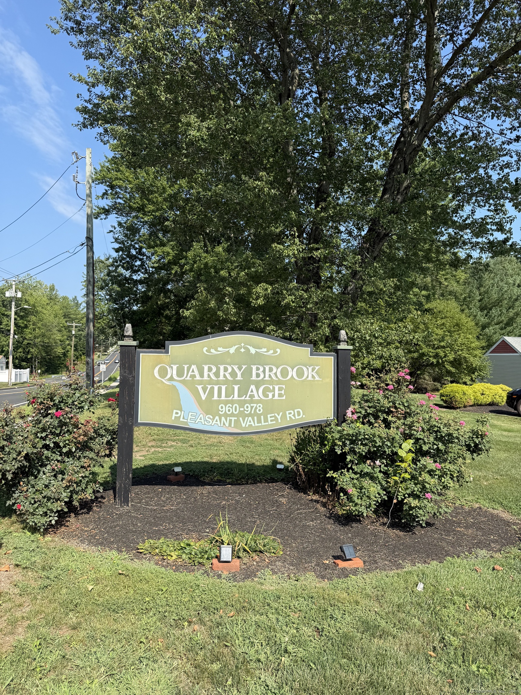 962 Pleasant Valley Road 962