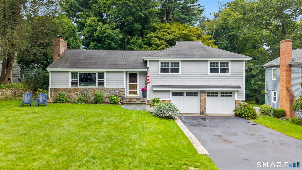 Photo of 87 Oxbow Road, Fairfield, CT 06824 (MLS # 24203937)