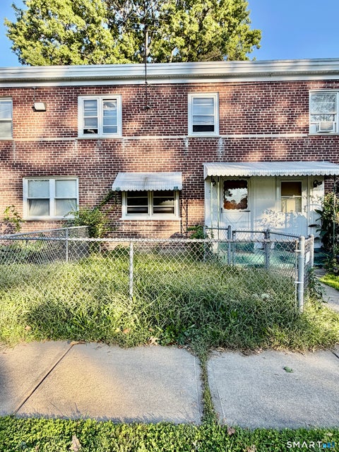 Photo of 28 Court B #Building 21, Bridgeport, CT 06610 (MLS # 24212723)