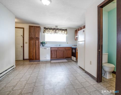 Tiny photo for 461 Spring Street #3B, Naugatuck, CT 06770 (MLS # 24187225)