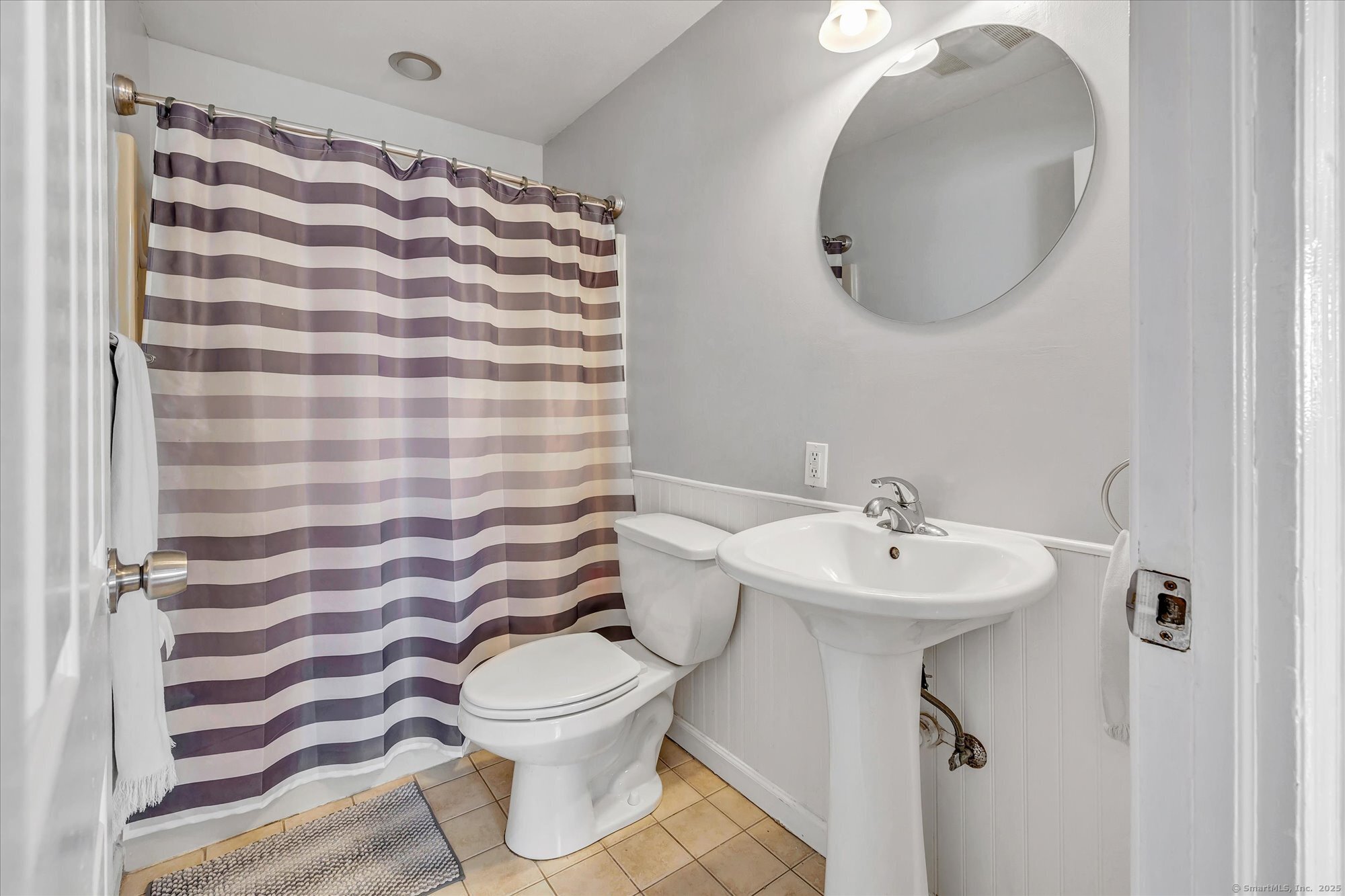 66 S Woodland Drive, Milford, Connecticut image 17
