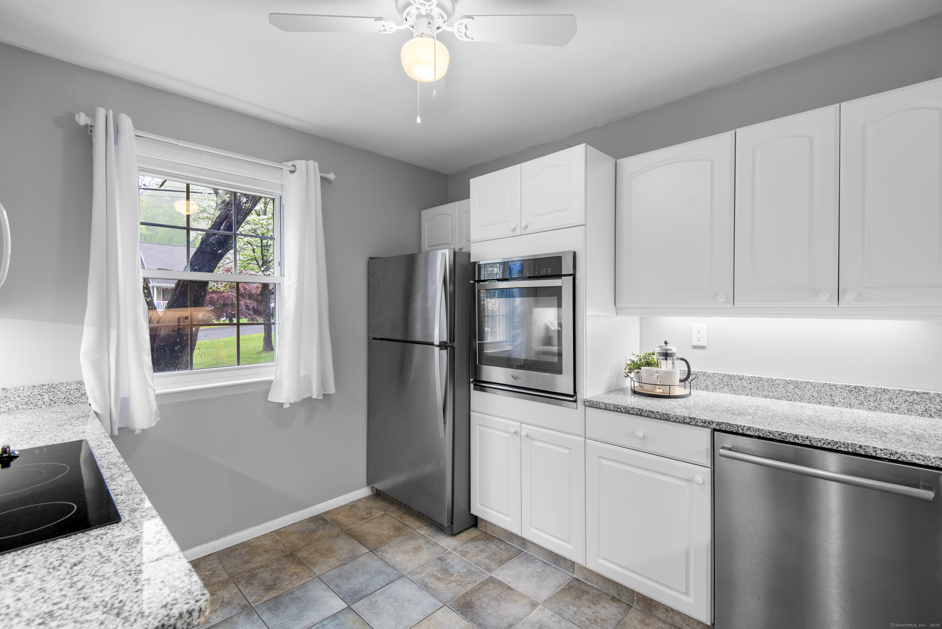 10 Paugusett Road, Newtown, Connecticut image 10