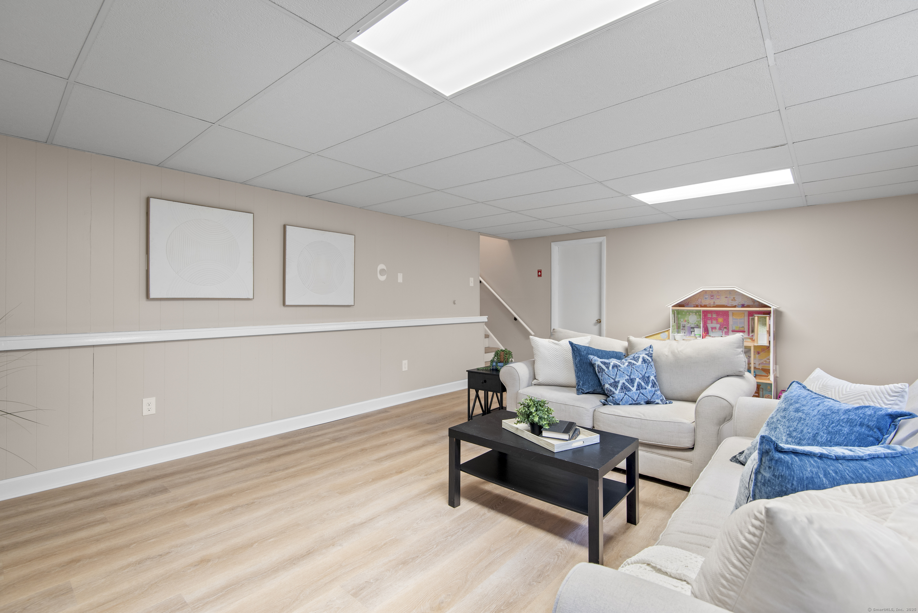 10 Paugusett Road, Newtown, Connecticut image 17