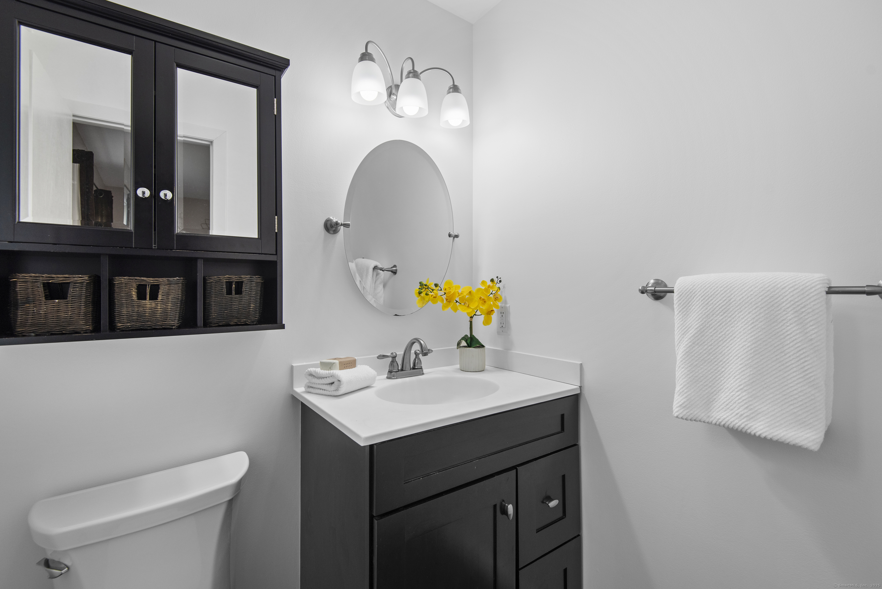 10 Paugusett Road, Newtown, Connecticut image 33