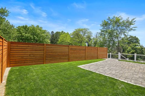 Tiny photo for 148 E Elm Street #2, Greenwich, CT 06830 (MLS # 24134997)