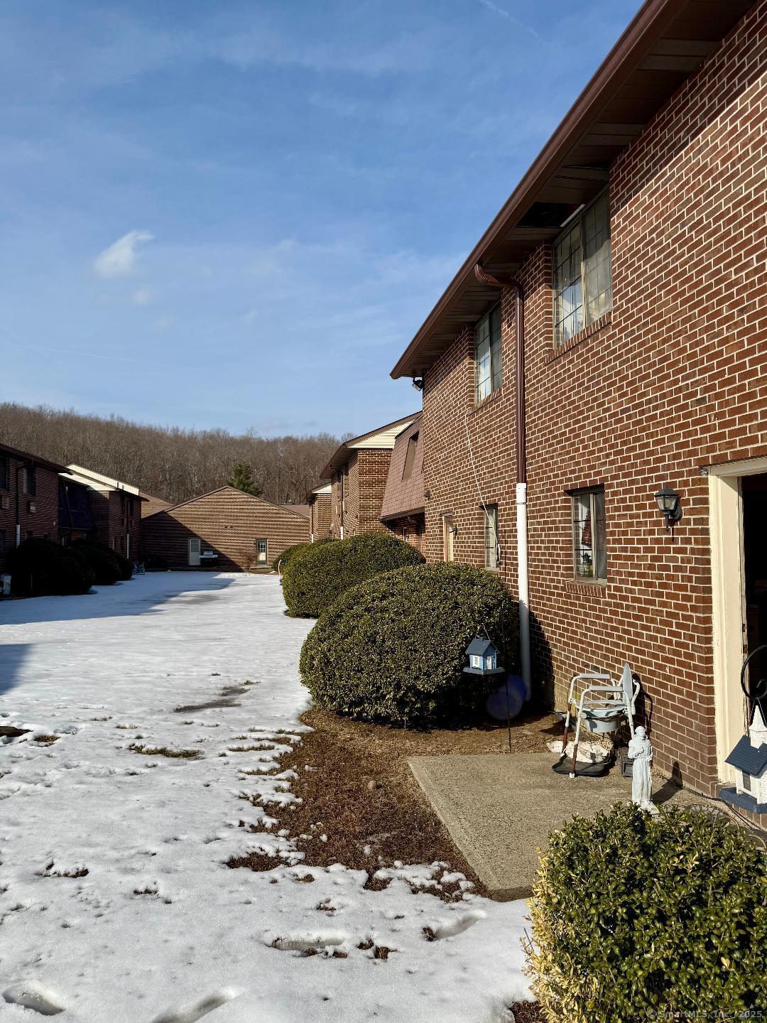 100 Mark Lane #F1, Waterbury, Connecticut image 5