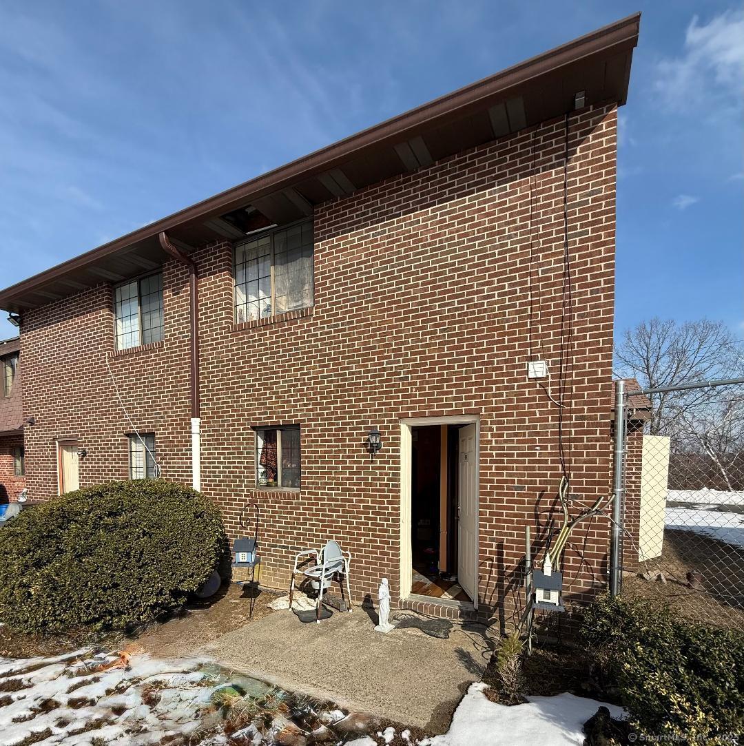 100 Mark Lane #F1, Waterbury, Connecticut image 3
