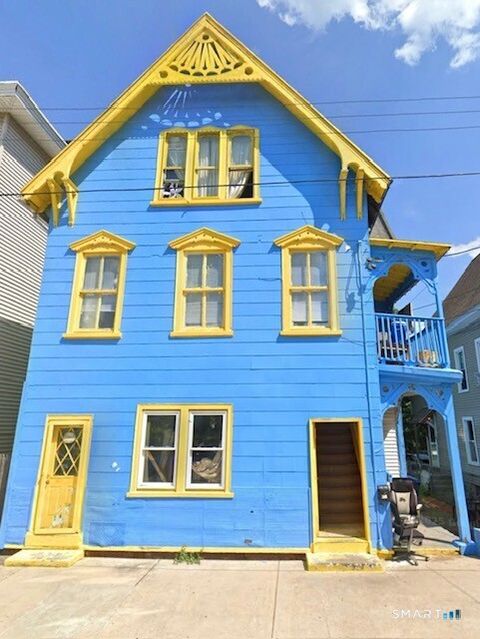 Multifamily For Sale - 361 Central Avenue<br/> New London County, Norwich, CT 06360