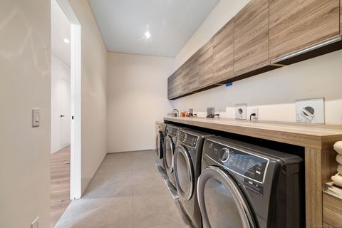 Tiny photo for 41 Mohawk Lane, Greenwich, CT 06831 (MLS # 24135375)