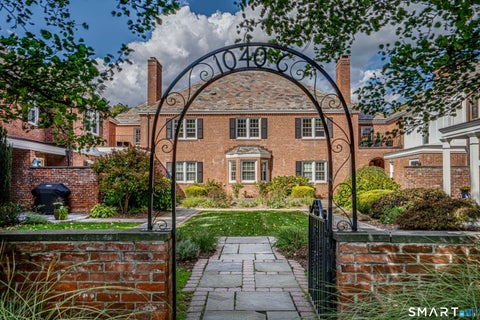 Tiny photo for 1040 Farmington Avenue #1040, West Hartford, CT 06107 (MLS # 24212944)
