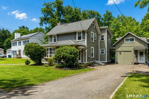Homes For Sale - 475 W Woods Road<br/> Hamden, CT 06518
