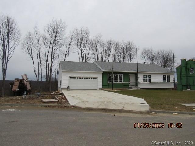 Photo 4 of 25 of 29 Pear Tree Drive house