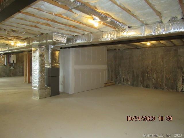 Photo 24 of 25 of 29 Pear Tree Drive house