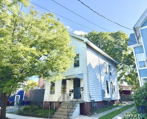 Multifamily For Sale - 12 Bishop Street<br/> New Haven, CT 06511