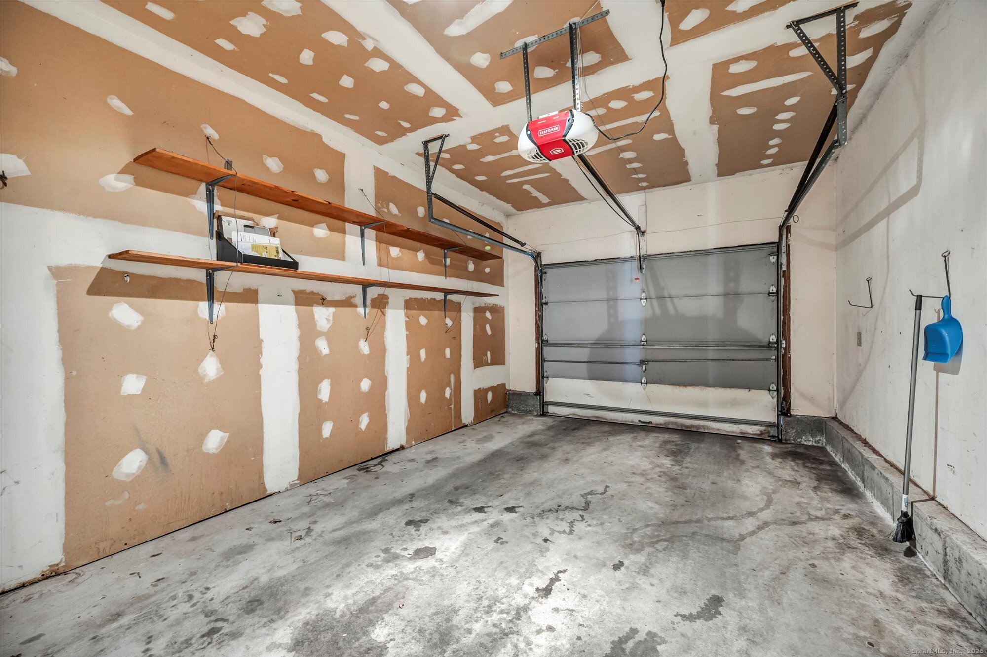 183 Oak Forest Drive, Manchester, Connecticut image 7