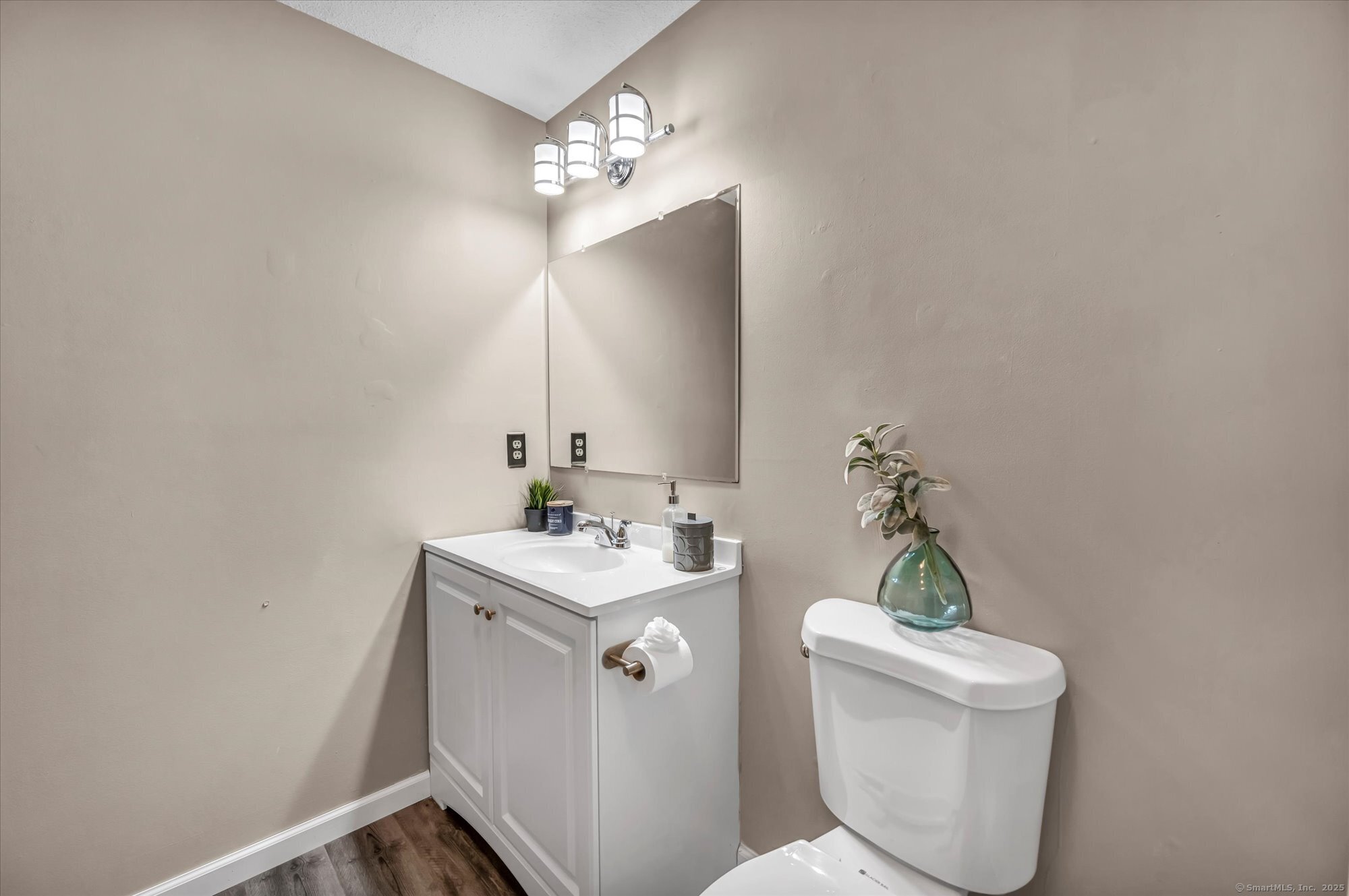 183 Oak Forest Drive, Manchester, Connecticut image 30