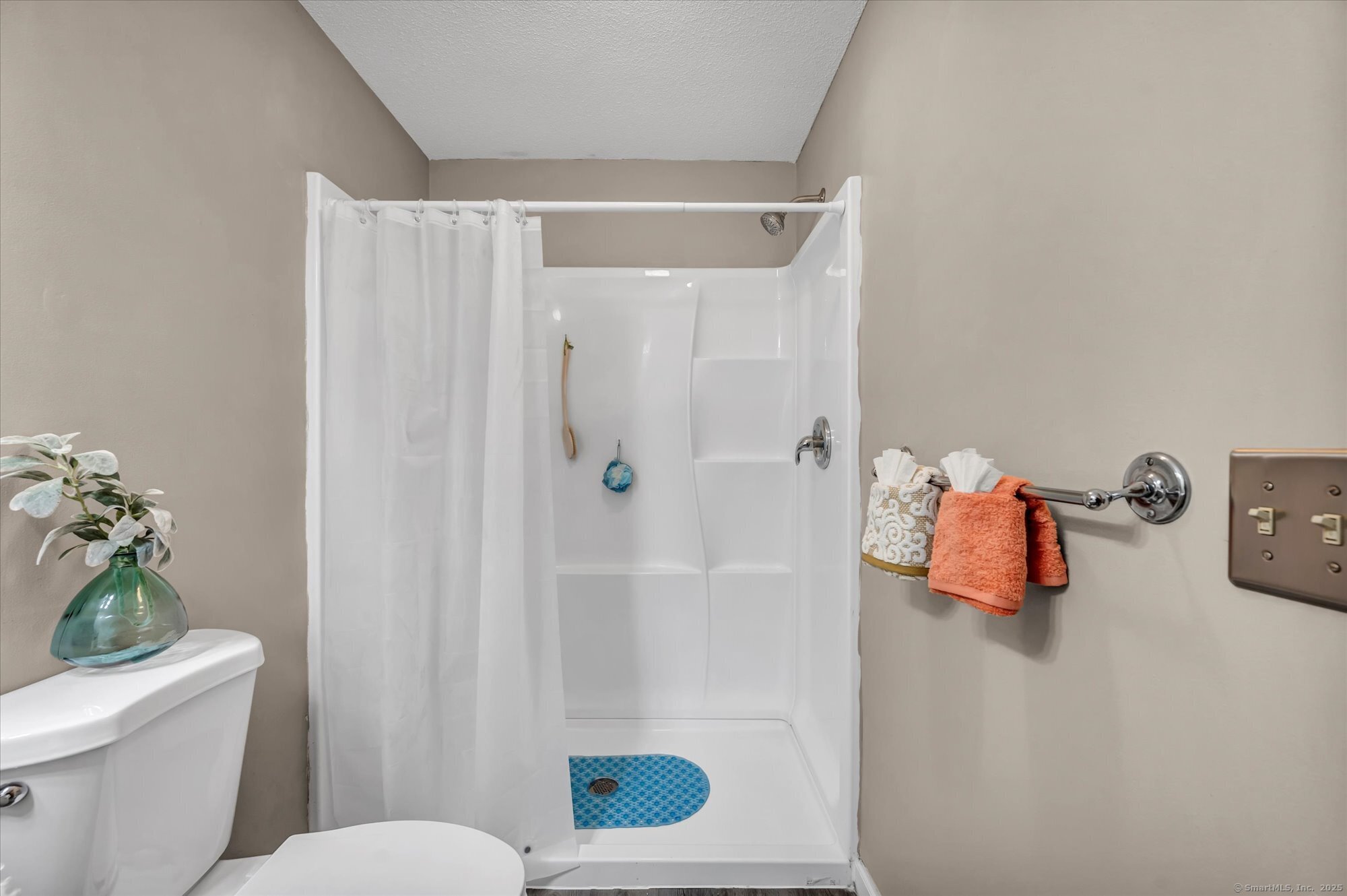 183 Oak Forest Drive, Manchester, Connecticut image 29