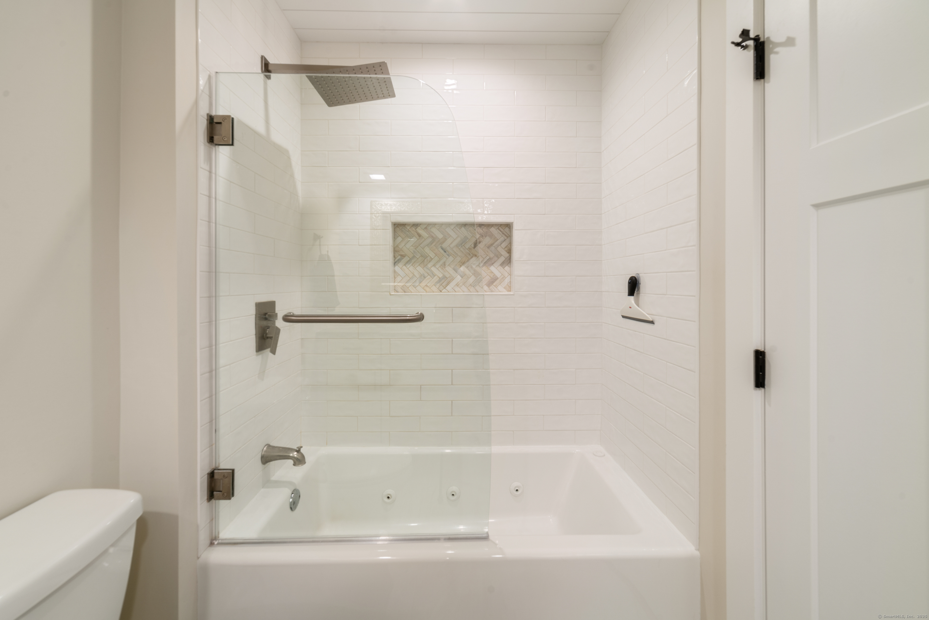 528 Heritage Village #A, Southbury, Connecticut image 29