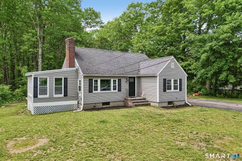 Homes For Sale - 18 Carleton Road<br/> Leicester, MA 01542