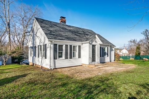 Tiny photo for 574 Butternut Street, Middletown, CT 06457 (MLS # 24142236)