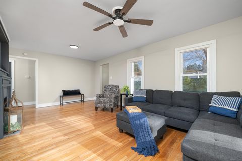 Tiny photo for 574 Butternut Street, Middletown, CT 06457 (MLS # 24142236)