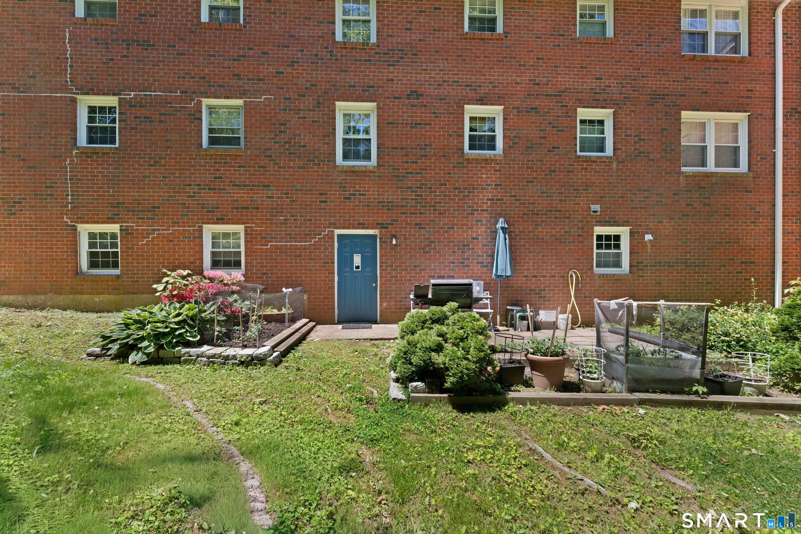 41 Briarwood Lane F