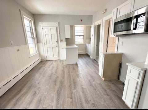 Multifamily For Rent - 517 Colorado Avenue<br/> Bridgeport, CT 06605