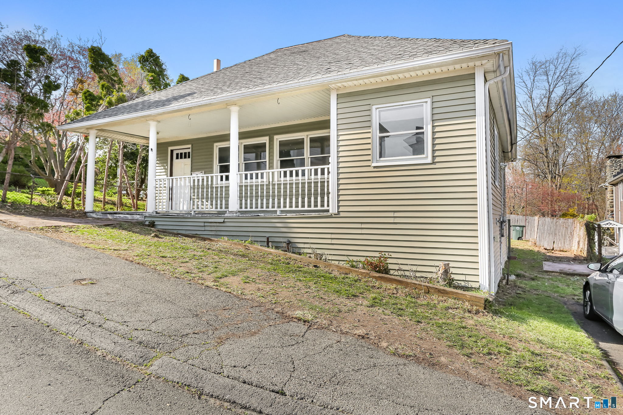 39 Soundview Avenue