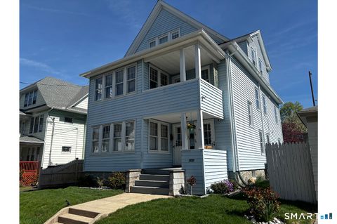 Photo of 76 Harborview Avenue, Bridgeport, CT 06605 (MLS # 24170874)